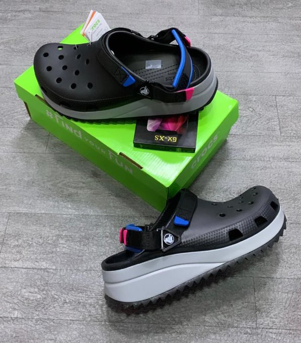 1st Copy Branded Hiker Black Clogs for Men (1)