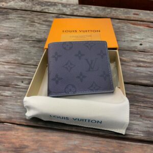 1st Copy Louis Vuitton Wallet for Men