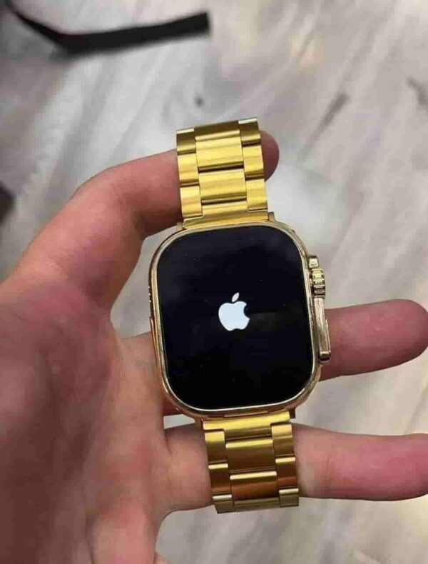 iWatch 8 Ultra with Golden Chain Belt & Ocean Rubber Strap (4) iWatch 8 Ultra with Golden Chain Belt & Ocean Rubber Strap