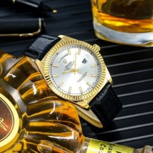 Trendy Rolex Daydate Leather Watch (APS80)