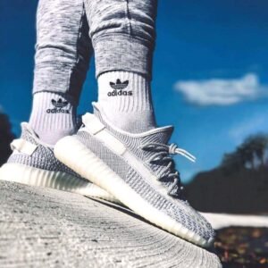 Branded Yeezy Boost 350 V2 Static Review Sneakers