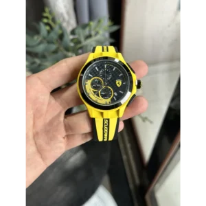 Trendy Scuderia Ferrari Watch For Men (CS4048)